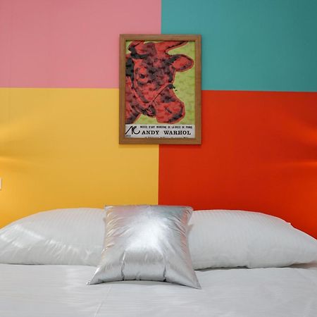 Vibrant Design Apartments - Full Kitchen - Wi-Fi - 18 Mins To City Centre Wien Eksteriør bilde