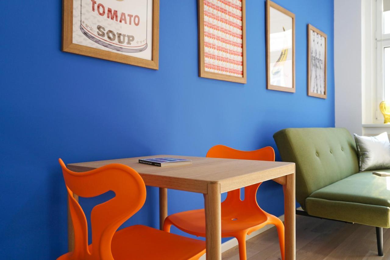 Vibrant Design Apartments - Full Kitchen - Wi-Fi - 18 Mins To City Centre Wien Eksteriør bilde